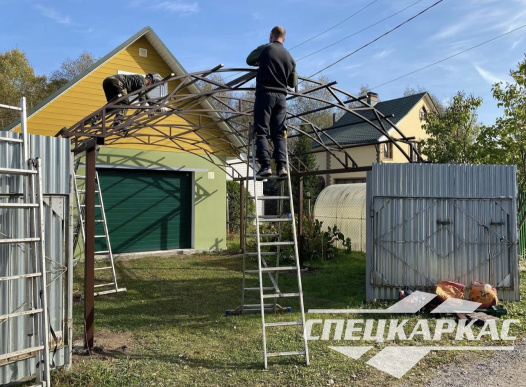 Навес из поликарбоната перед гаражом №82 - фото 1772